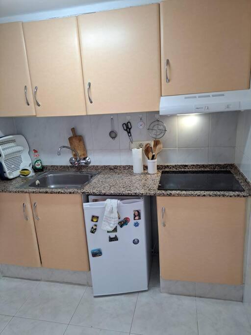 Holiday Center Apartamento Vistas Mar, Acceso Directo Playa Y Piscina โรเซส ภายนอก รูปภาพ
